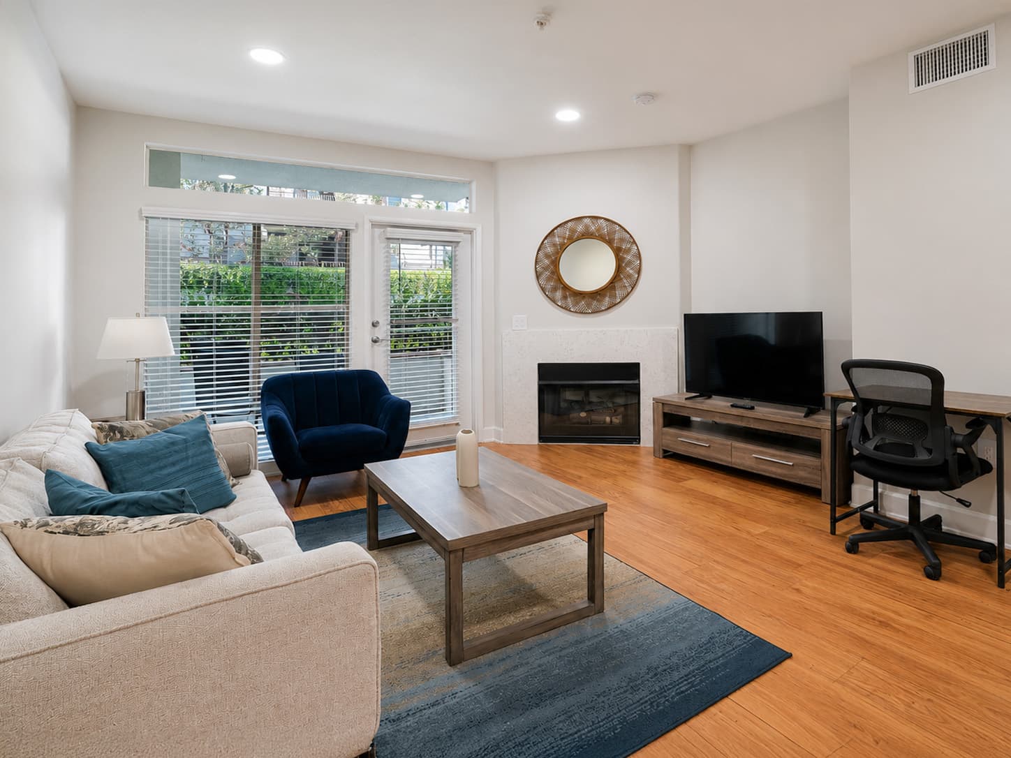 Stylish 1BR Stay in the Heart of Los Angeles photo 4