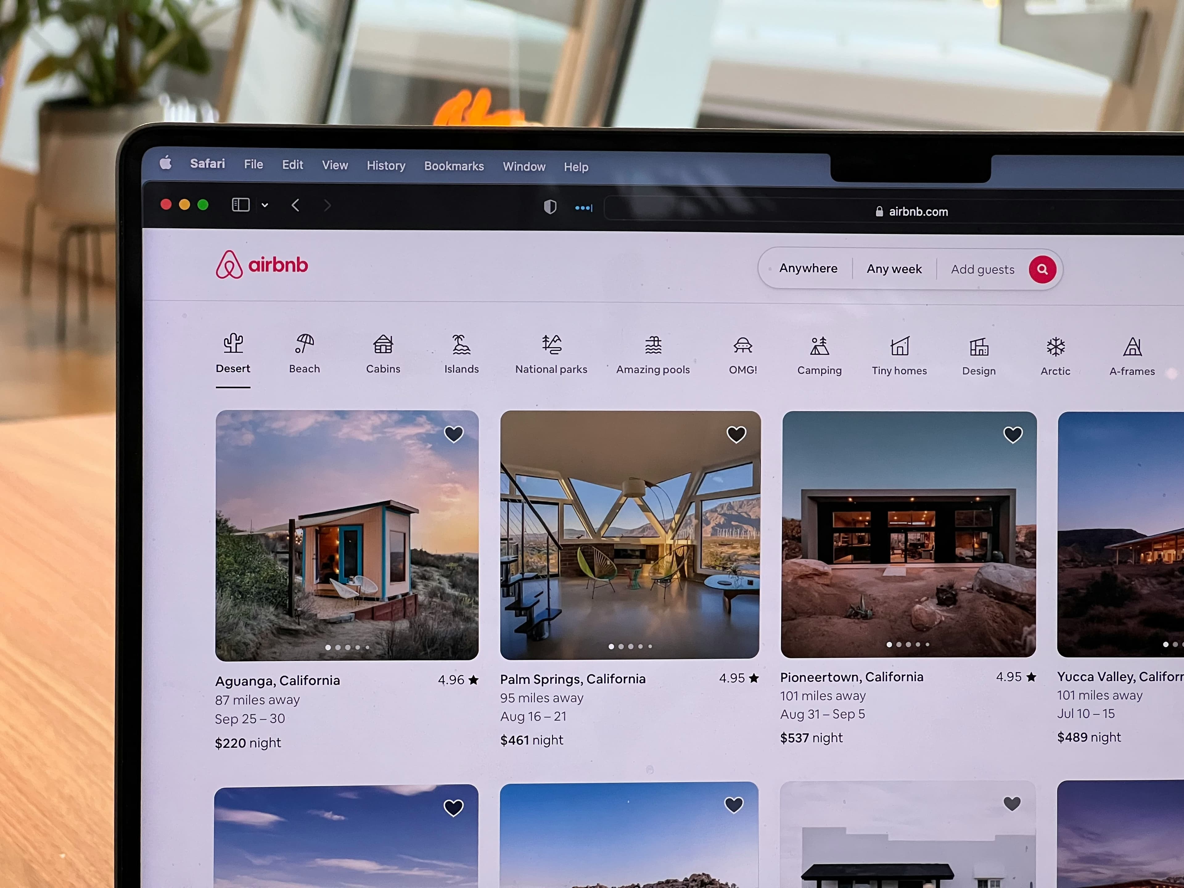 Listing performance analytics and optimization for Los Angeles short-term rentals